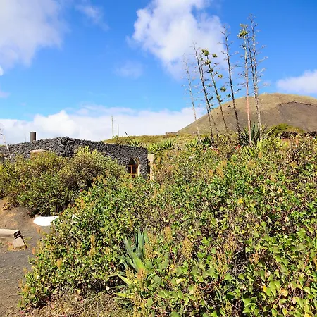La Bodega - House On Volcano With A Piano Βίλα *