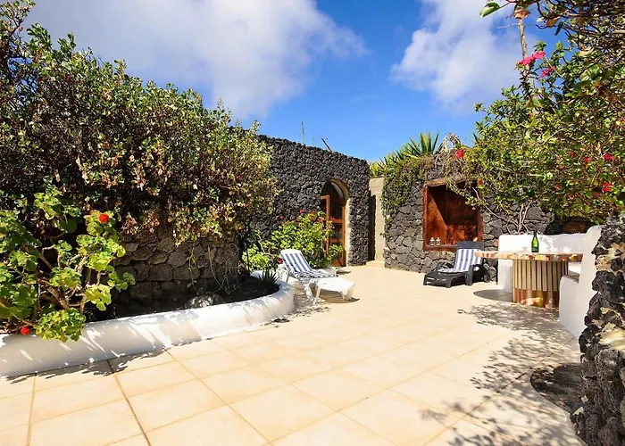 וילה La Bodega - House On Volcano With A Piano *