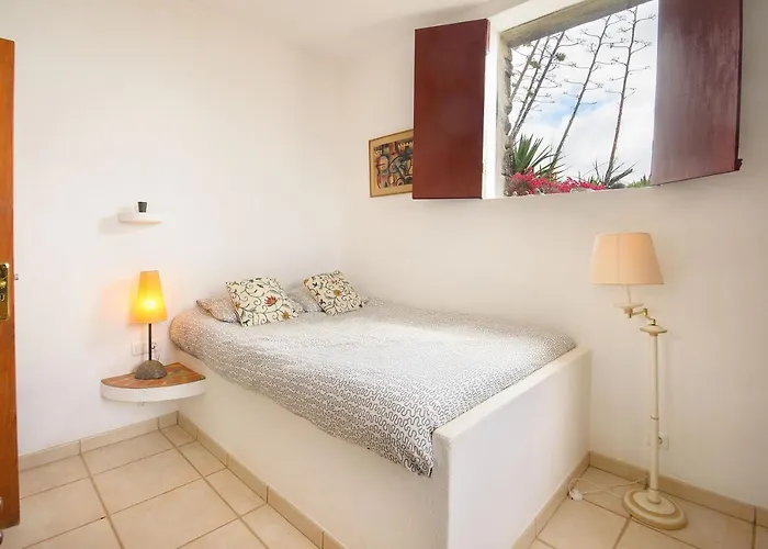 La Bodega - House On Volcano With A Piano *