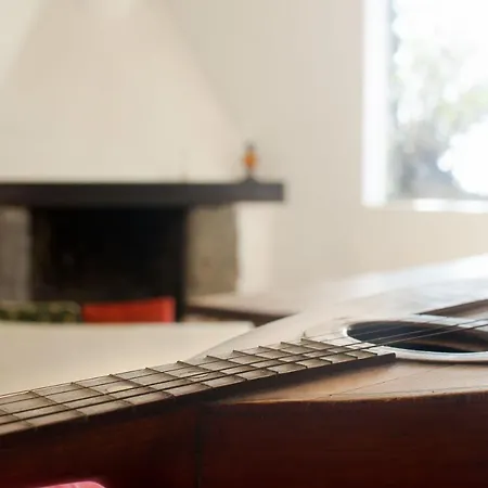 La Bodega - House On Volcano With A Piano فيلة *